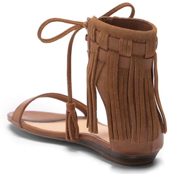 Very Volatile Aubrey Fringe Sandal - Picture 2 of 7